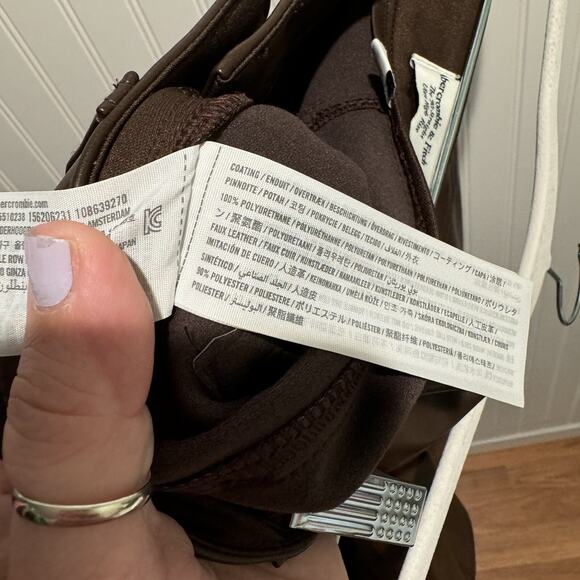 Abercrombie Fitch Curve Love 90s Straight Vegan Leather Dark Brown Size 26 - Picture 6 of 6